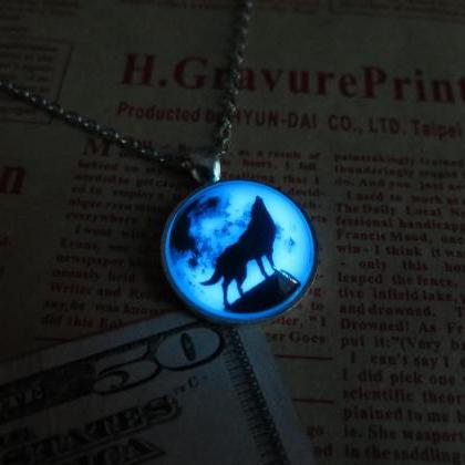 Blue Moon Wolf, Prom Jewelry, Party Jewelry,glow..
