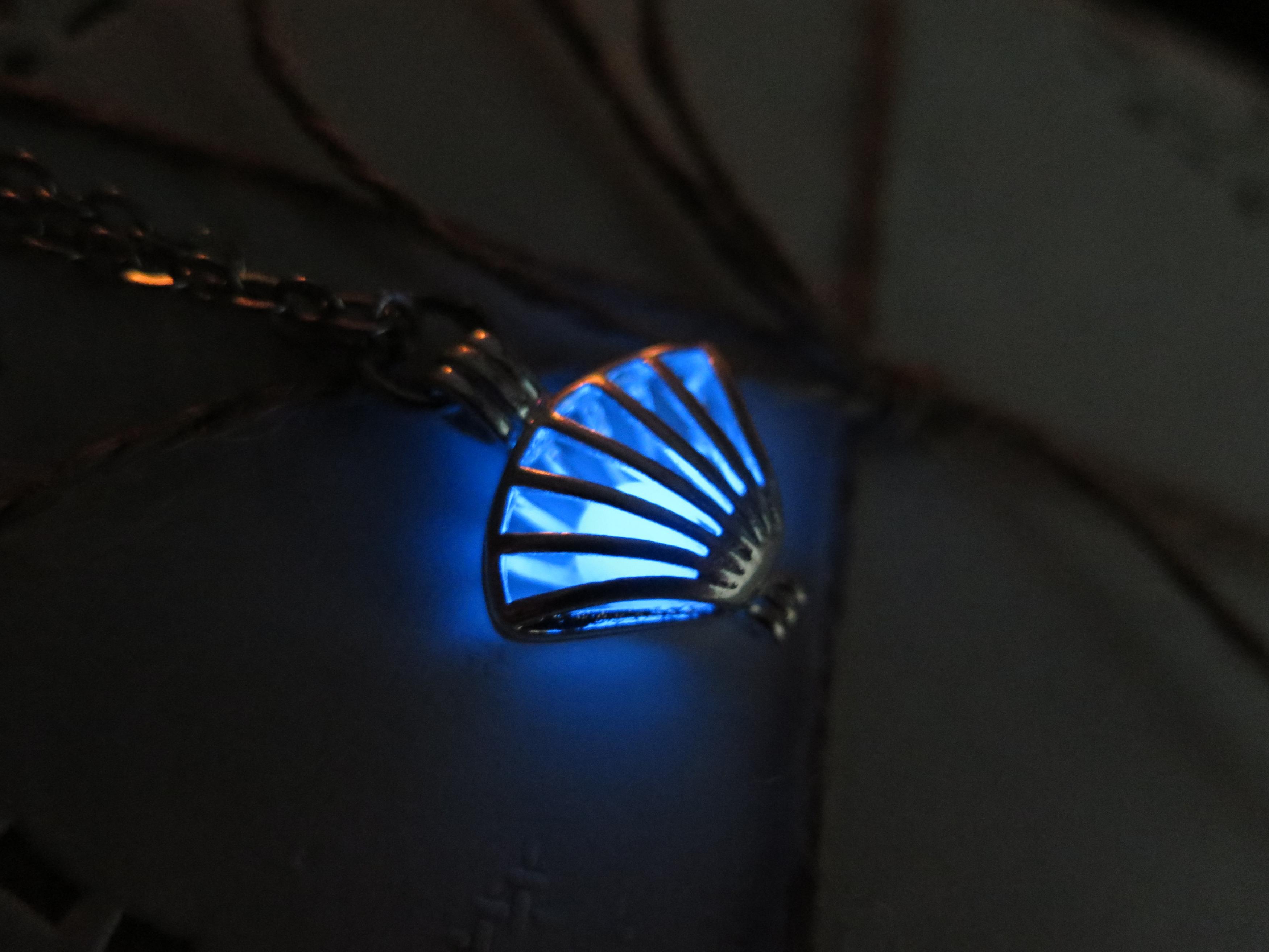 Glow In The Dark Jewelry, Luminous Shell Necklace, Glow In The Dark