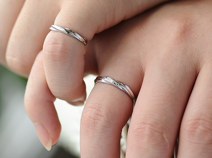 2pcs Engrave Platinum Rings, Wedding Couples Rings, His And Hers